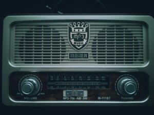 AI radio broadcast experiment