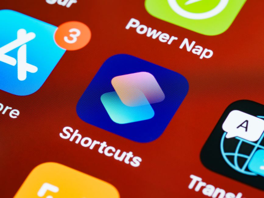 iOS shortcuts automation