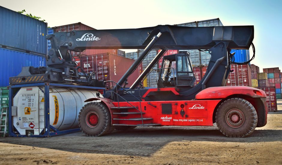 Container machine interface