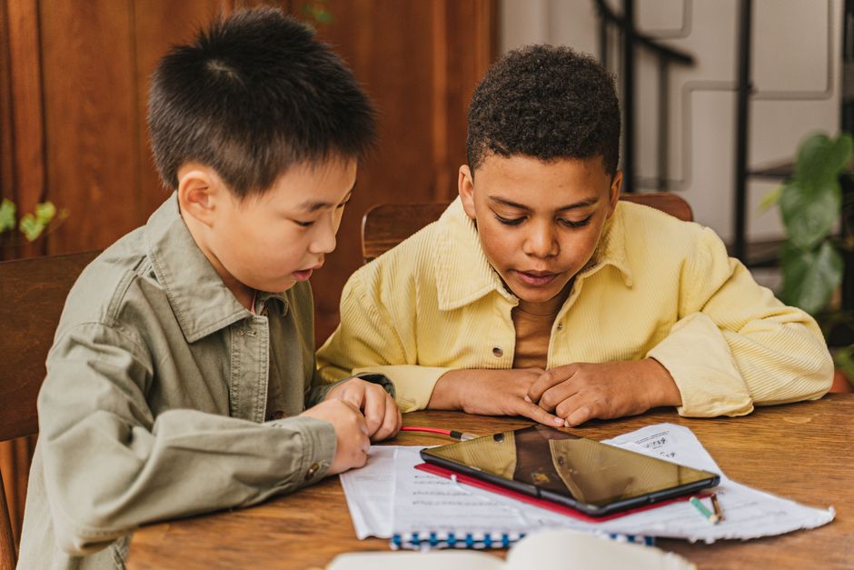 peer learning interactive reading digital education adaptive learning technology
