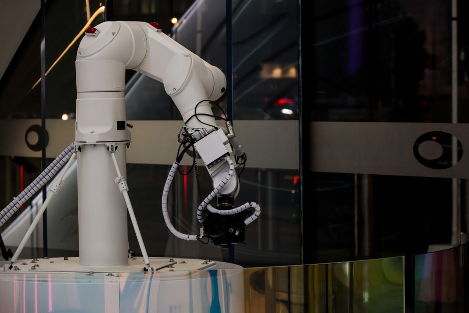 Fujitsu AI investment