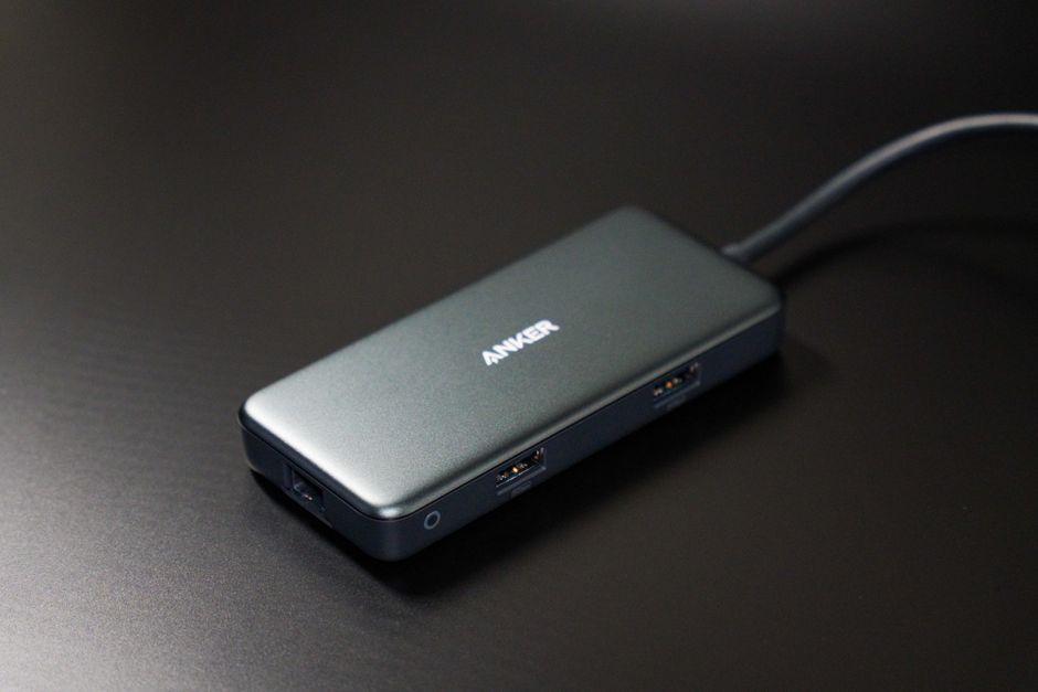 Anker Nano Power Strip clamp