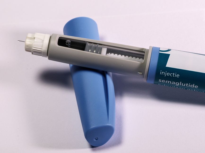 GLP-1 receptor agonist