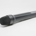 E-Ink display wireless microphone