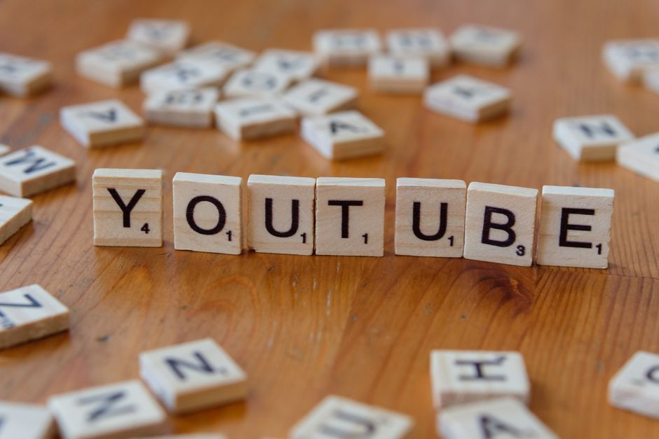YouTube Shorts algorithm
