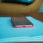 iPhone 18 Pro charging