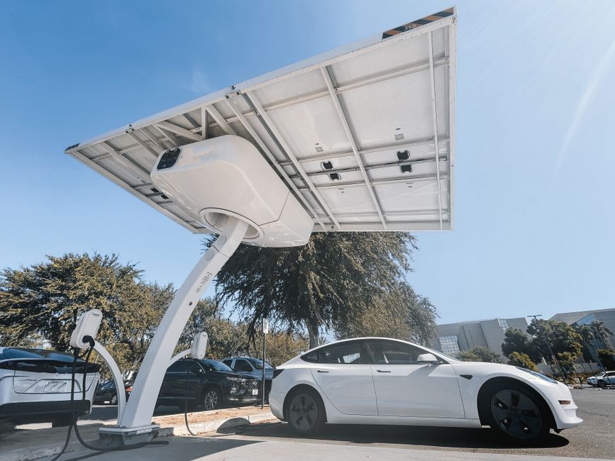 Tesla Roadster AI generated video